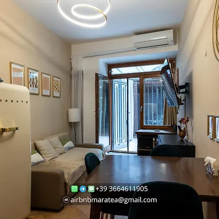 Apartman Small Garden Oasis In The Center Of Róma