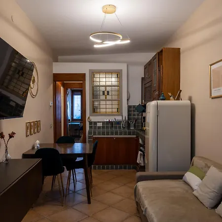 Small Garden Oasis In The Center Of Appartement Rome