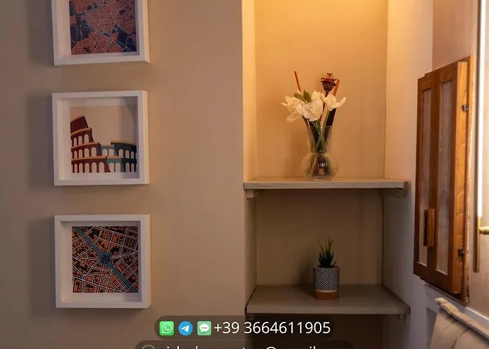 Small Garden Oasis In The Center Of Róma