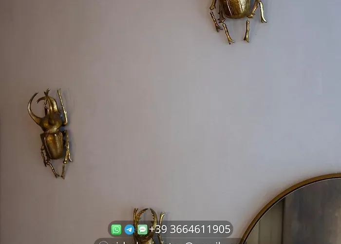 Small Garden Oasis In The Center Of Róma